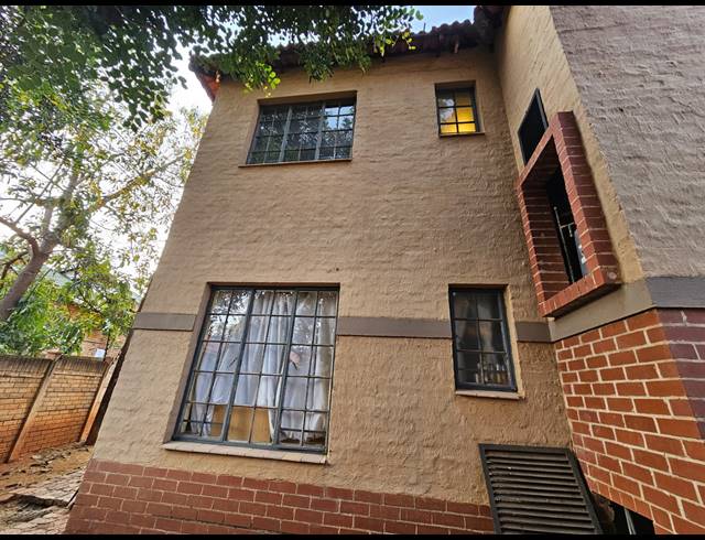 3 BEDROOM APARTMENT FOR SALE IN SAFARI GARDENS
